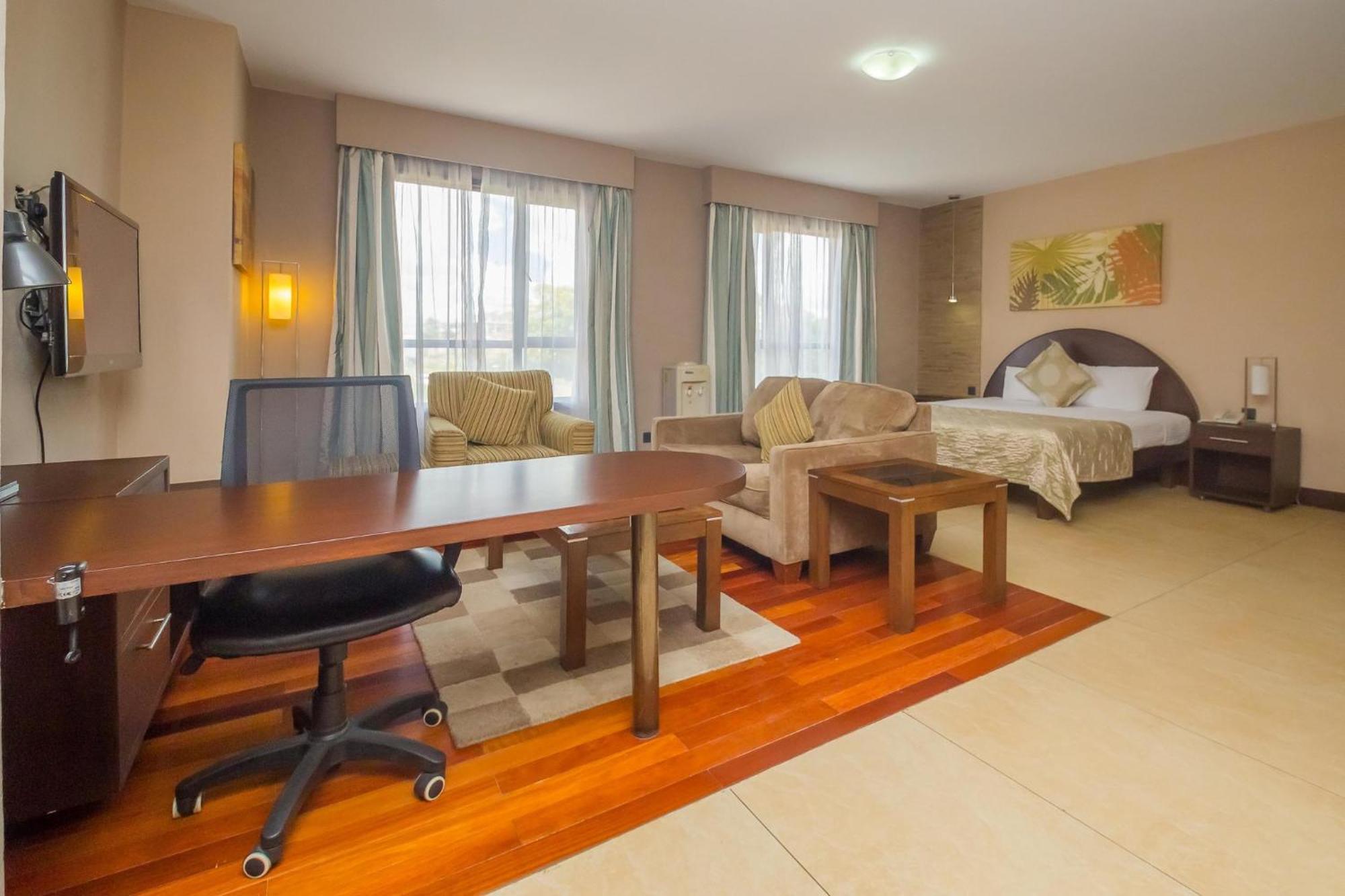 Taarifa Suites By Dunhill Serviced Apartments Nairobi Exteriör bild