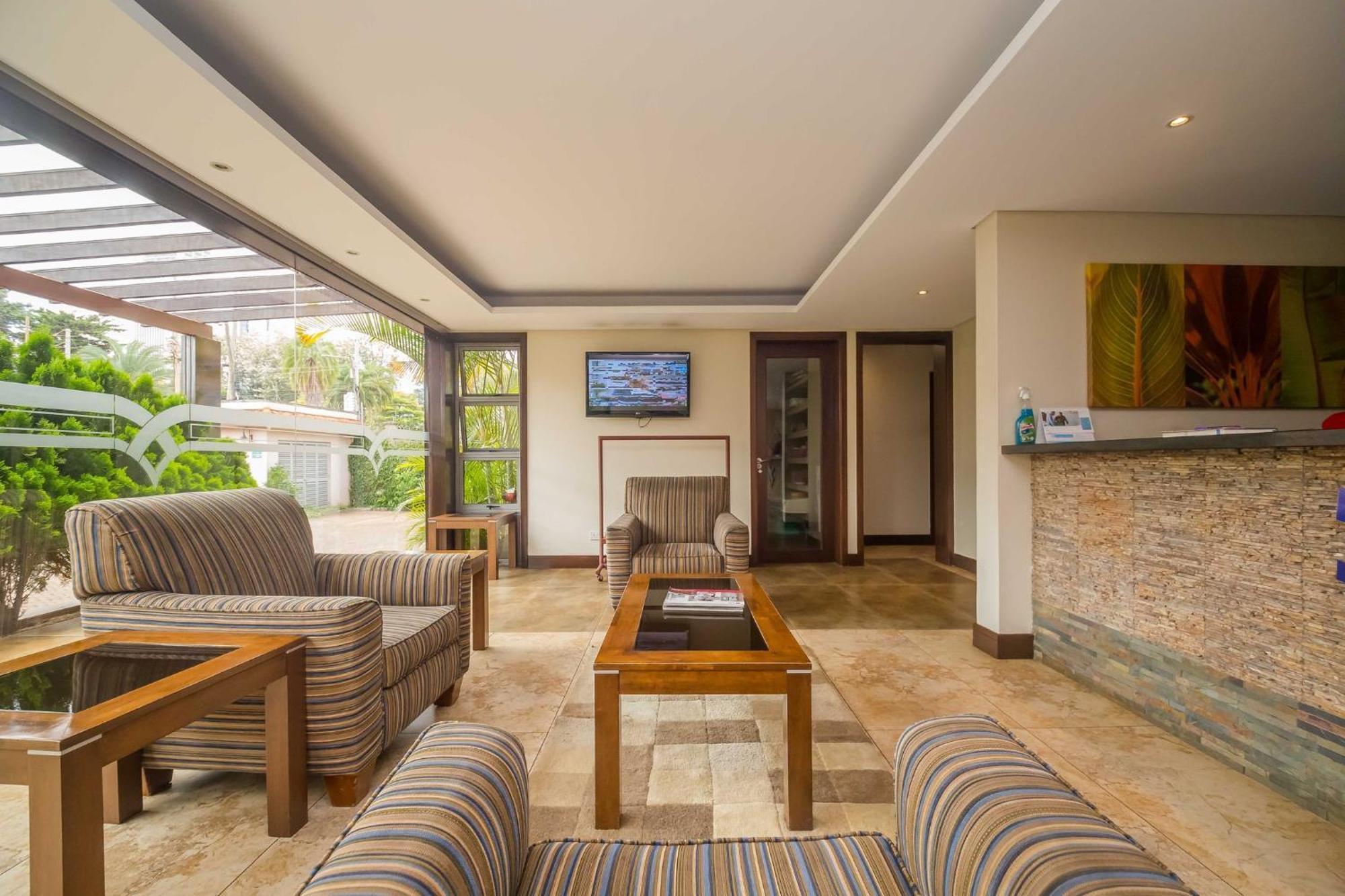 Taarifa Suites By Dunhill Serviced Apartments Nairobi Exteriör bild