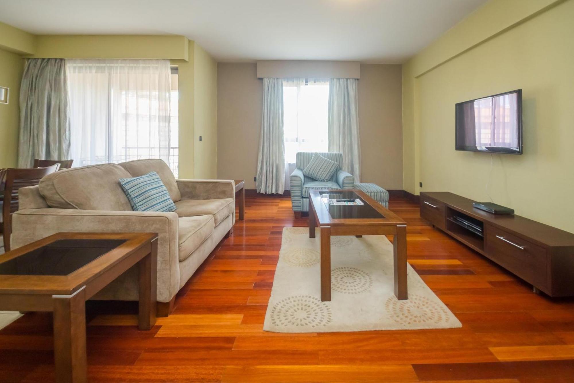 Taarifa Suites By Dunhill Serviced Apartments Nairobi Exteriör bild